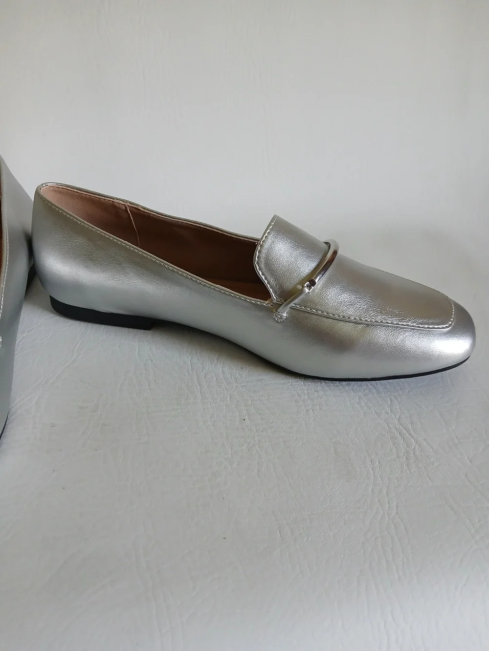 Journee Collection Silver Metallic Slip-On Loafers Sz11M